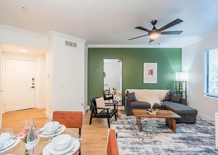 Near Diablo Stadium & Asu-hottub-pool-gym-parking Apartment Tempe
